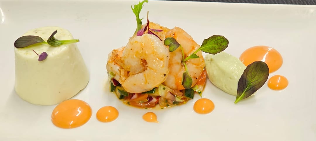 Caprice Restaurant at Crowne Plaza Reading East - image 4