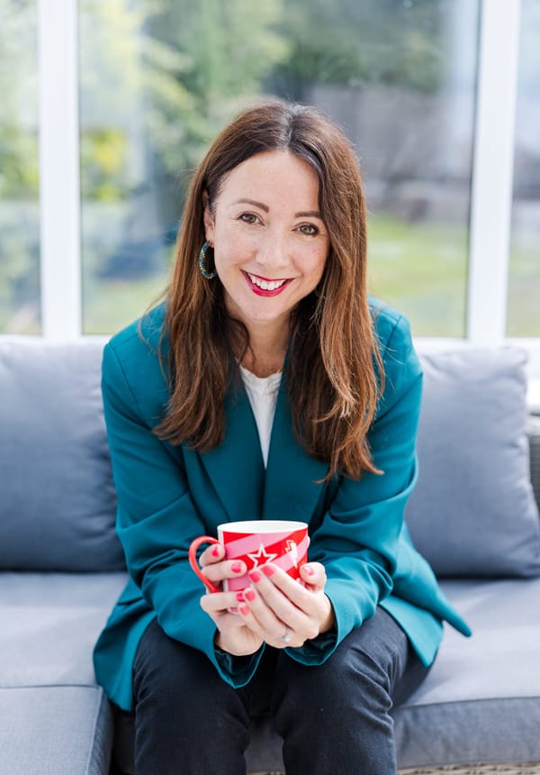 Cheryl Insley - Thrive With Colour, Image Consultant & Personal Stylist