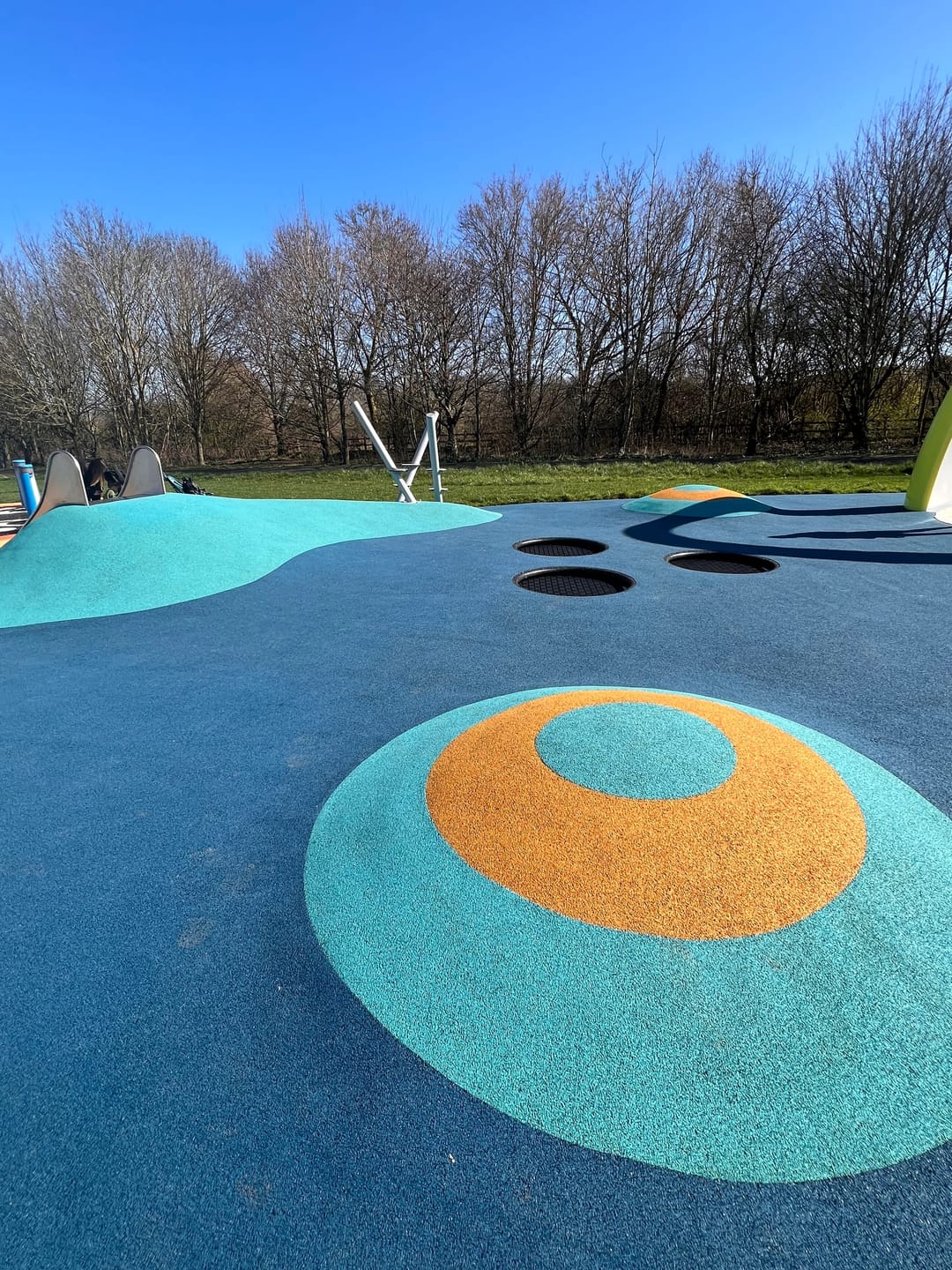 Cantley Park Playground - image 1