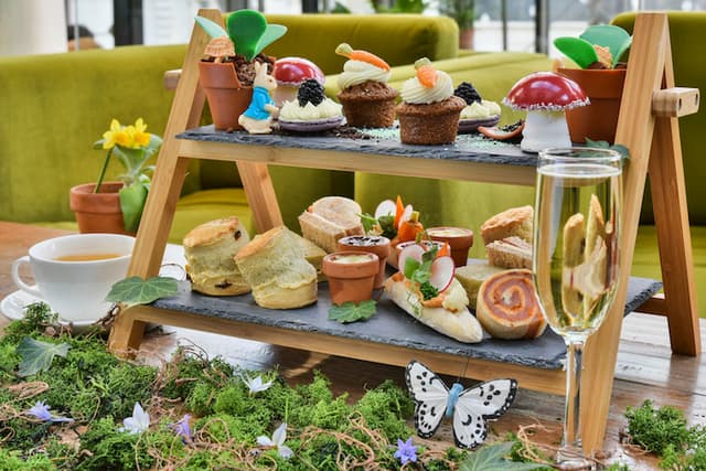 The Best Places For Afternoon Tea With The kids!