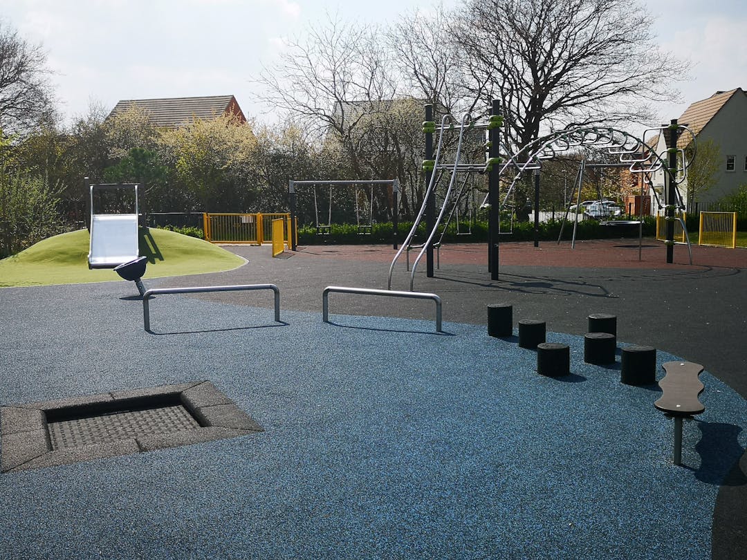 Montague Park Playground - image 1